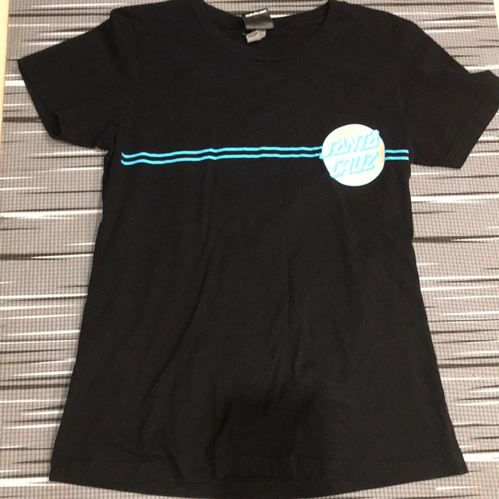 Santa Cruz tee